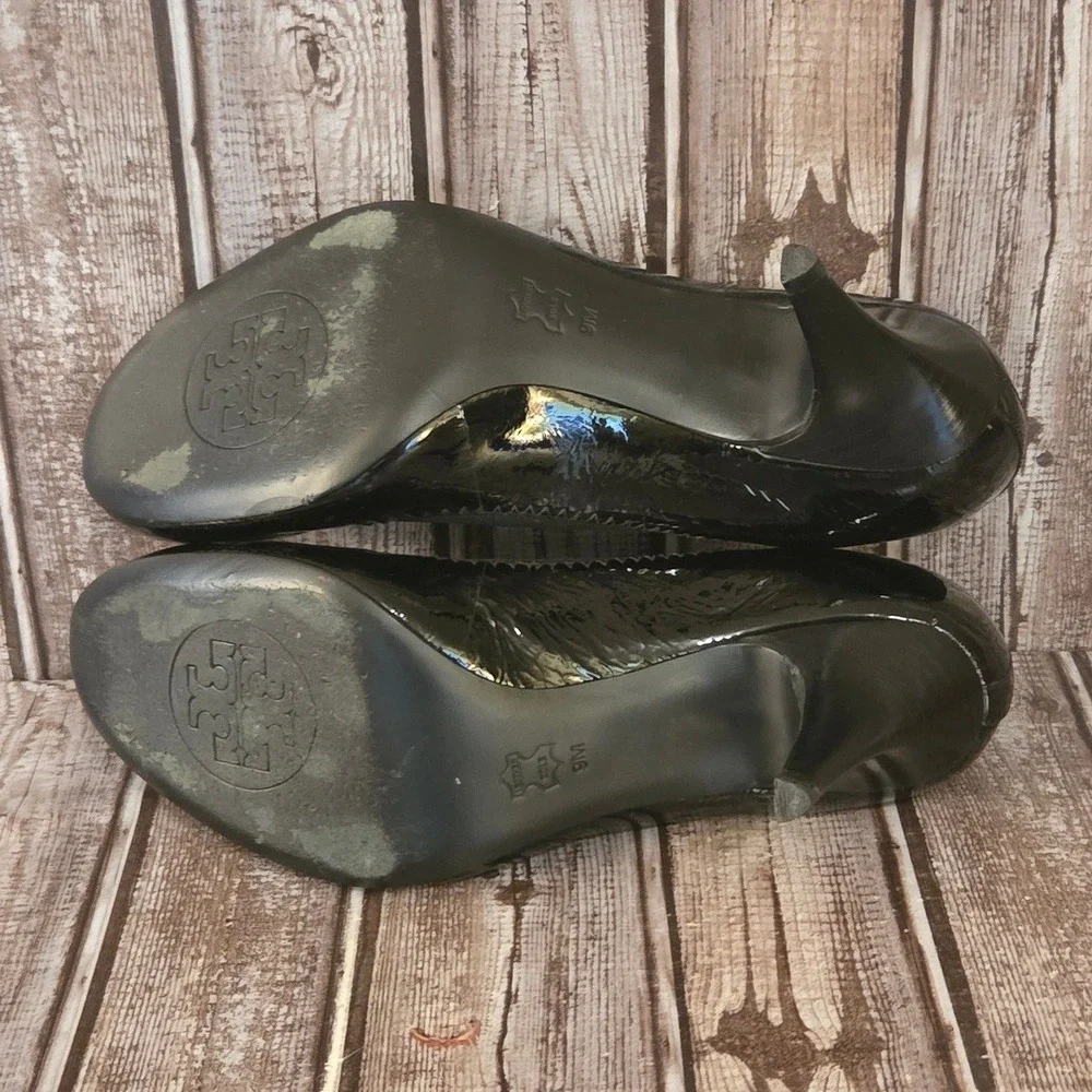 Sz 9 M Tory Burch Caroline Black Patent Leather Logo Medallion Pumps‎ Shoes VGUC